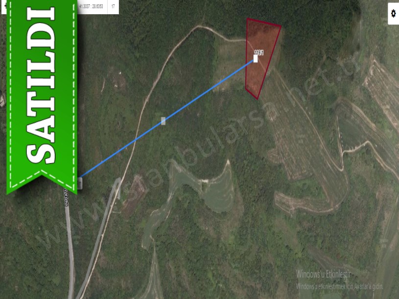 Arnavutköy Boyalıkta Satılık Arsa , 320 M2 Yolu Var Göl Manzaralı 