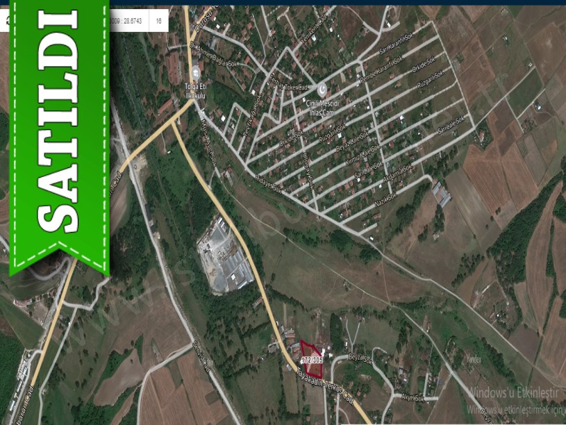 Arnavutköy Tayakadında Satılık Arsa , 245 m2 Cadde Cephe Çaplı Hisseli 