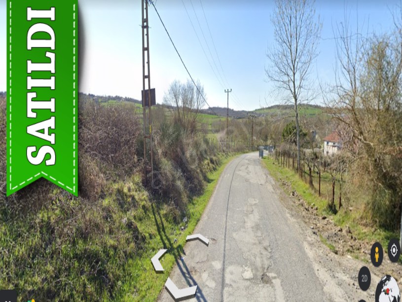 Arnavutköy Tayakadında Satılık Arsa , 245 m2 Cadde Cephe Çaplı Hisseli 