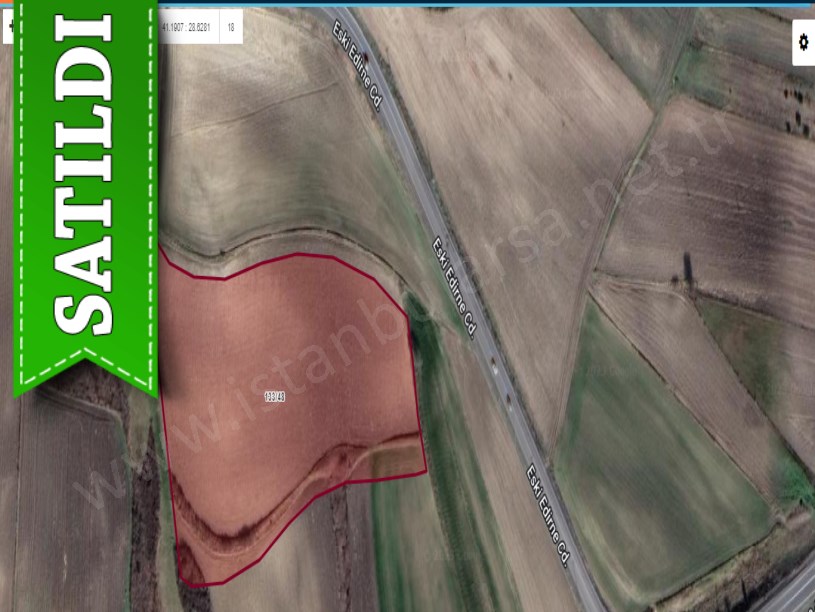 Arnavutköy Dursunköyde Satılık Arsa , 400 M2 Caddeye Yakın Hisseli 