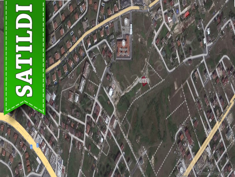 Arnavutköy Taşolukta Satılık Arsa , 330 m2 Cadde Cephe Müstakil Konut İmarlı 