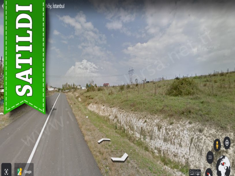 Arnavutköy Taşolukta Satılık Arsa , 180 m2 Cadde Cephe Yolu Var Hisseli 