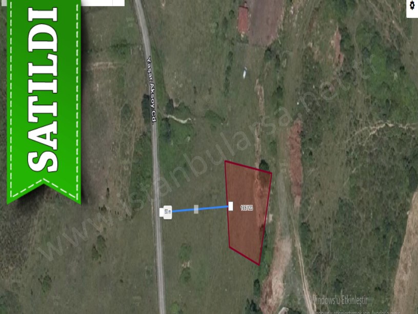 Arnavutköy Tayakadında Satılık Tarla , 928 m2 Müstakil Yolu Var Merkezde