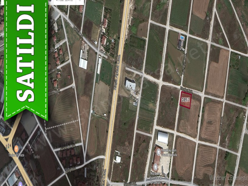 Çatalca Ferhatpaşada Satılık Arsa ,  112 M2 Hisseli Merkezde Yolu Var