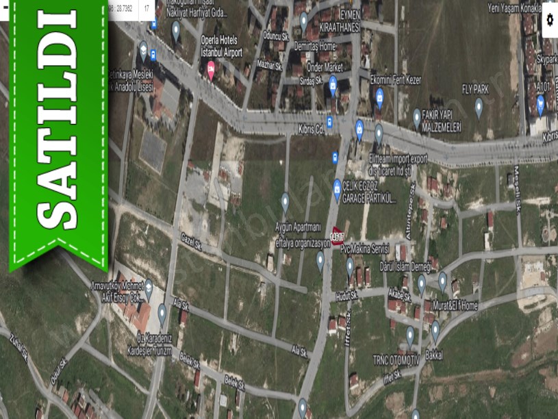 Arnavutköy Yavuzselim Mah Satılık Arsa , 300 m2 Cadde Cephe Köşebaşı İmarlı