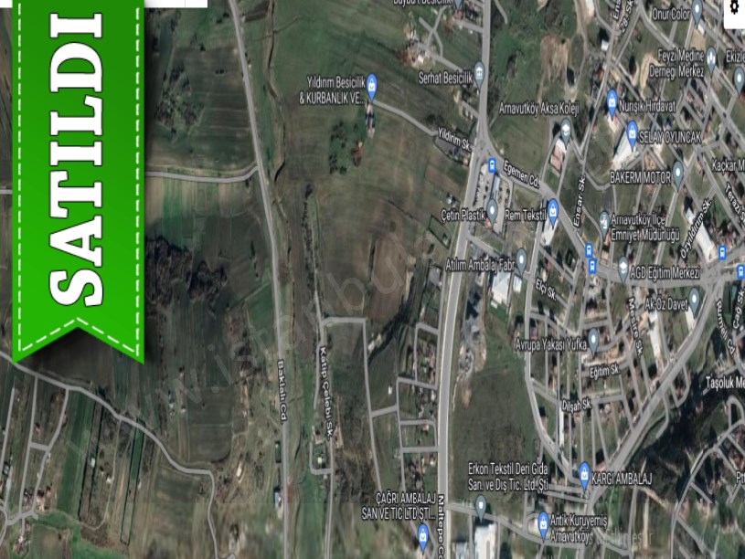 Arnavutköy Haraççıda Satılık Arsa , 333 M2 Çevrili Cadde Cephe 