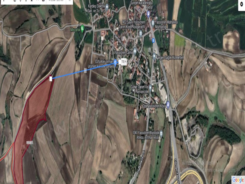 Arnavutköy Yassıörende Satılık Arsa , 190 m2 Hisseli Yolu Var
