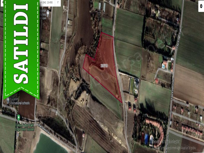 Çatalca Çakılda Satılık Arsa , 1,110 M2 Yola Cephe Evlerin Yakını 