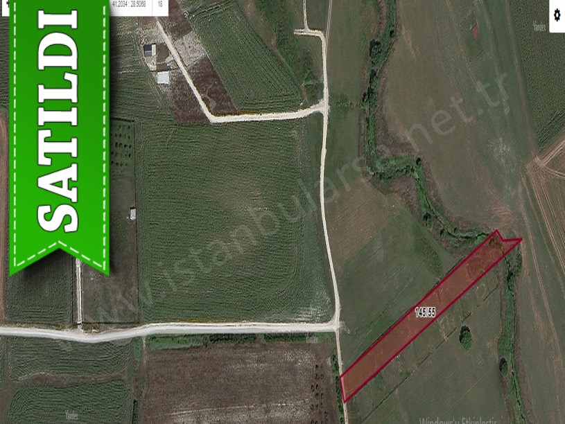 Çatalca İzzettinde Satılık Arsa , 575 M2 Çaplı Çevrili Yolu Var