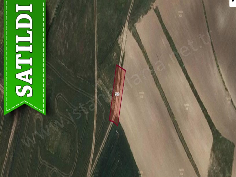 Arnavutköy Sazlıbosnada Satılık Arsa , 380 M2 Müstakil Yolu Var