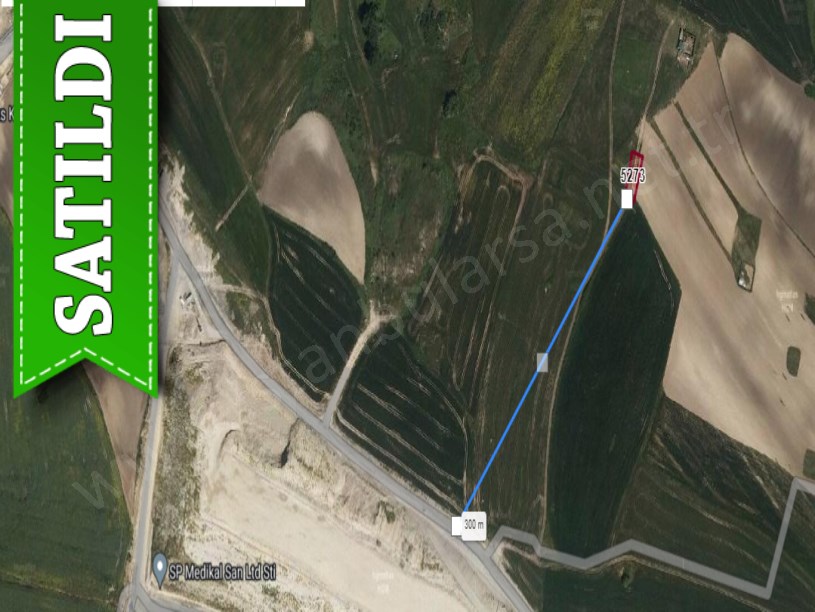 Arnavutköy Sazlıbosnada Satılık Arsa , 380 M2 Müstakil Yolu Var