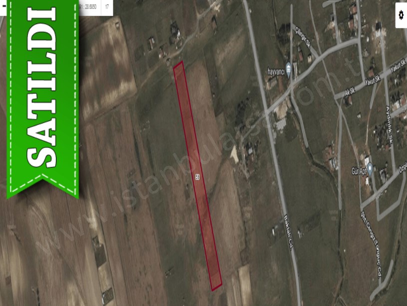 Arnavutköy Haraççıda Satılık Arsa , 243 m2 Yolu Var İmarlı Hisseli