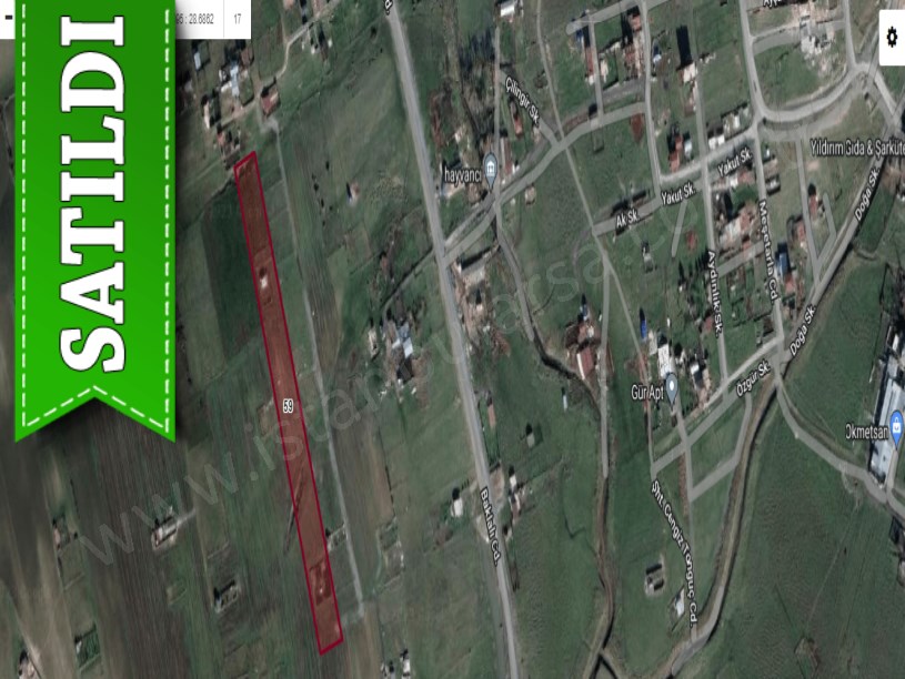 Arnavutköy Haraççıda Satılık Arsa , 243 m2 Yolu Var İmarlı Hisseli