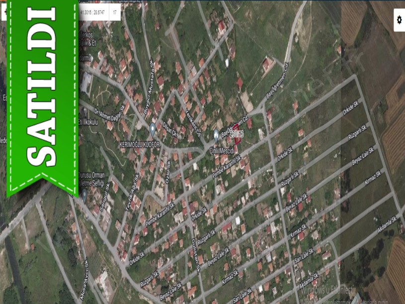Arnavutköy Yeniköyde Satılık Arsa , 377 M2 Cadde Cephe Merkezde 