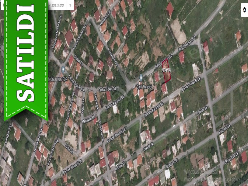 Arnavutköy Yeniköyde Satılık Arsa , 377 M2 Cadde Cephe Merkezde 