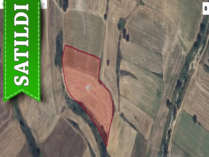 Kırklareli Merkez Kavakderede Satılık Arsa , 343 M2 Yolu var Hisseli