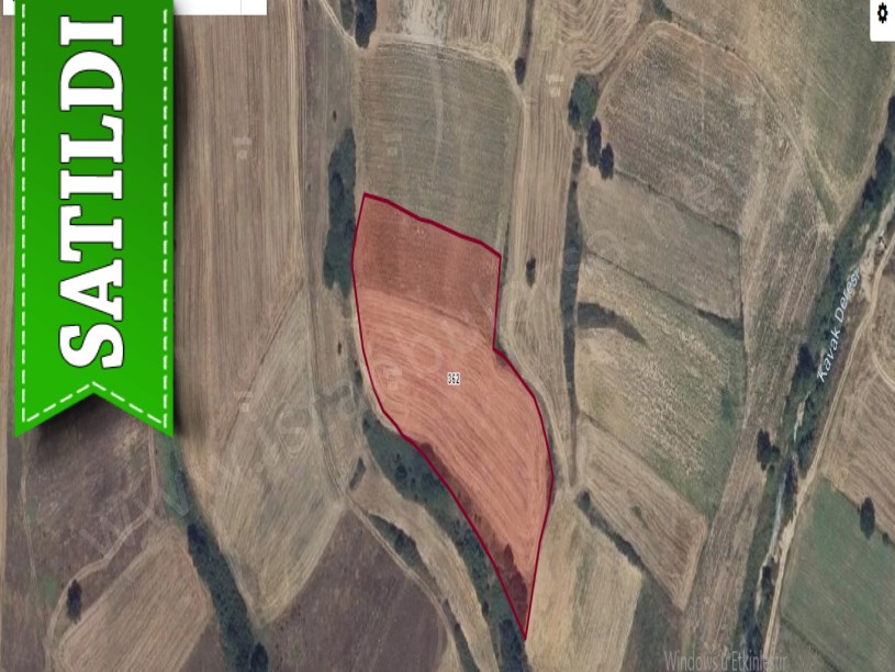 Kırklareli Merkez Kavakderede Satılık Arsa , 343 M2 Yolu var Hisseli