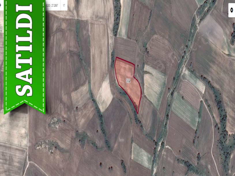 Kırklareli Merkez Kavakderede Satılık Arsa , 343 M2 Yolu var Hisseli