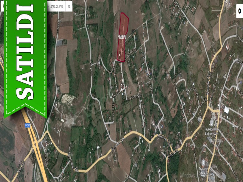 Arnavutköy Tayakadında Satılık Arsa , 200 M2 Hisseli Yeri Belli Merkezde