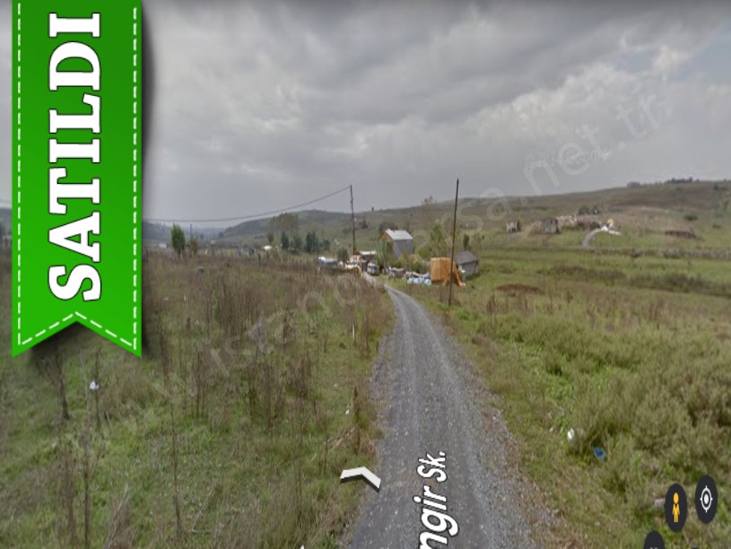 Arnavutköy Taşolukta Satılık Arsa , 190 M2 Cadde Cephe Çevrili 