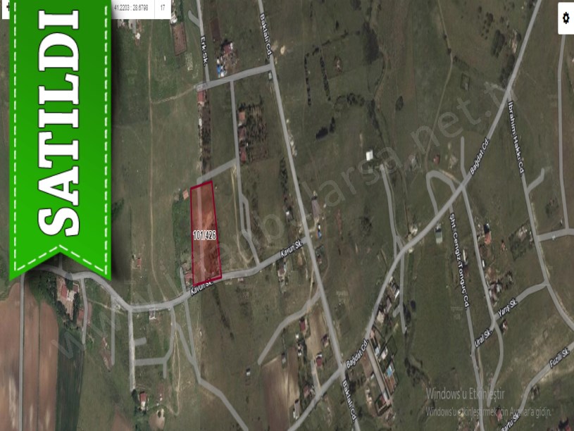 Arnavutköy Tayakadında Satılık Arsa , 165 M2 Evlerin Yakını Yolu Var
