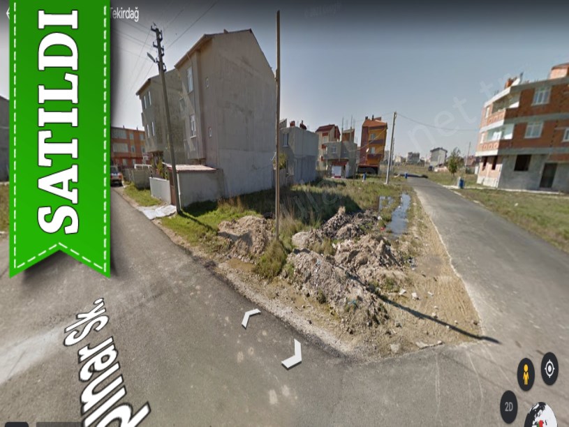 Tekirdağ  Kapaklıda Satılık Arsa , 270 m2 Köşe Başı Merkezde 