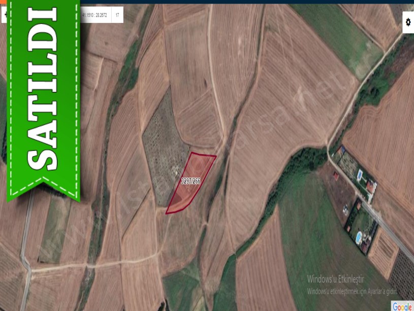 Silivri Fenerköyde Satılık Arsa , 1,045 M2 Yolu Var Hisseli