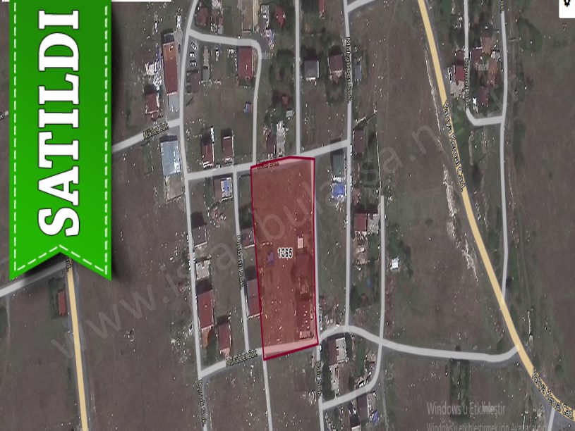 Arnavutköy Taşolukta Satılık Arsa , 240 M2 Merkezde Caddeye Yakın