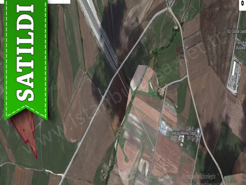 Çatalca Nakkaşta  Satılık Arsa , 430 M2 Yolu Var Hisseli