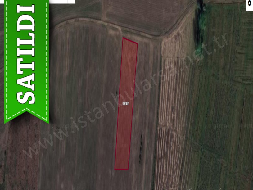 Çatalca Çiftlikköyde Satılık Arsa , 408 m2 Yolu Var Hisseli 