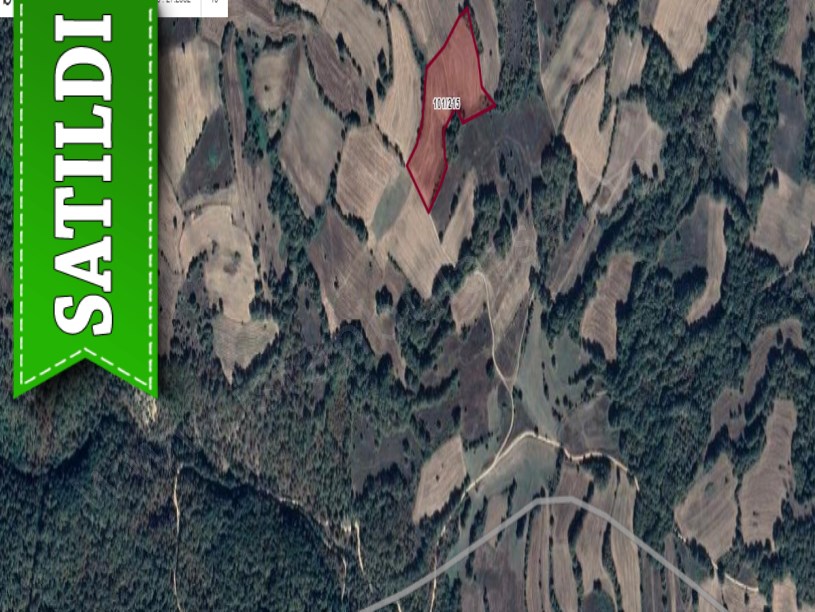 Kırklareli Kofçaz Ahmetler Köyünde Satılık Arsa , 889 m2 Hisseli Yolu Var