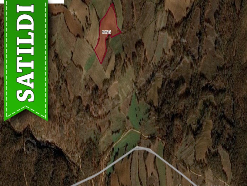 Kırklareli Kofçaz Ahmetler Köyünde Satılık Arsa , 889 m2 Hisseli Yolu Var