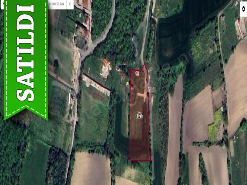 Arnavutköy Balabanda Satılık Arsa , 351 M2 Yolu Var 