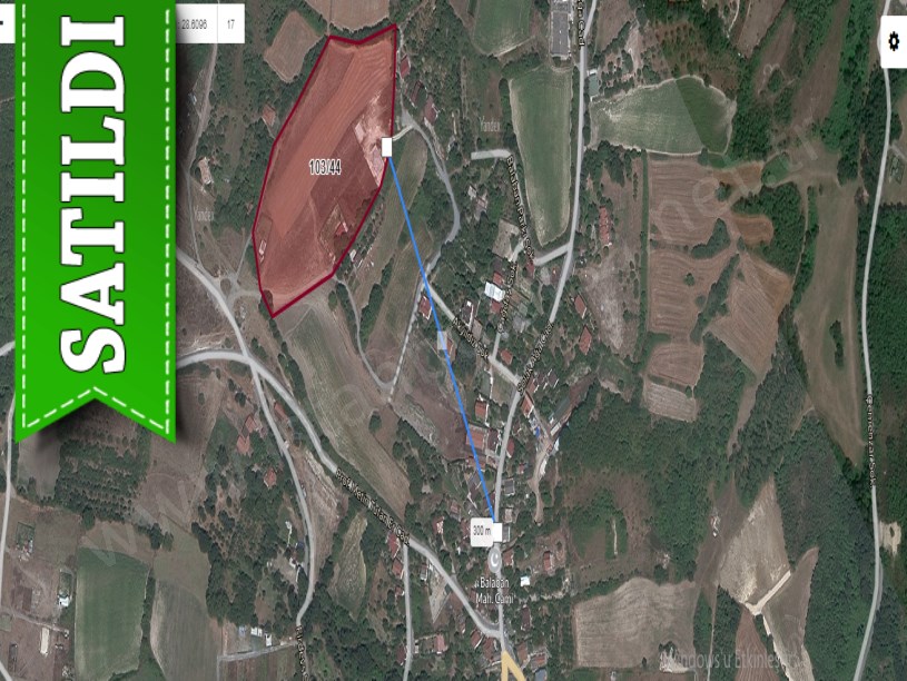 Arnavutköy Balabanda Satılık Arsa , 1,800 M2 Evlerin Yakını Yolu Var