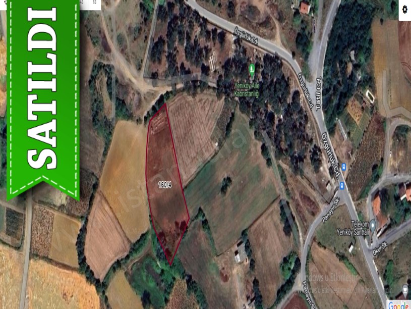 Arnavutköy Yeniköyde Satılık Arsa , 530 M2 Yolu Var Hisseli 