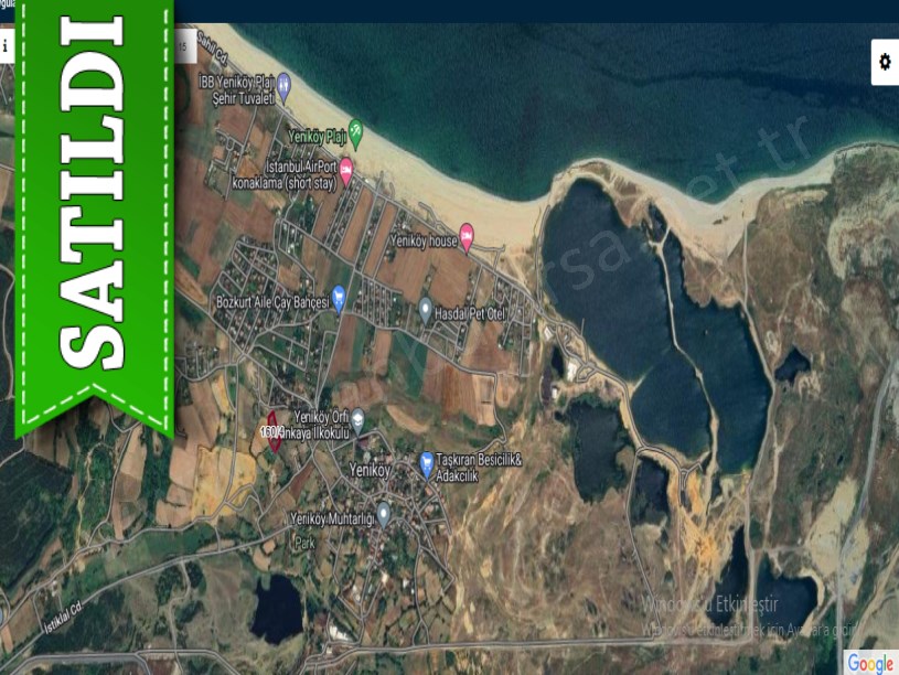 Arnavutköy Yeniköyde Satılık Arsa , 530 M2 Yolu Var Hisseli 