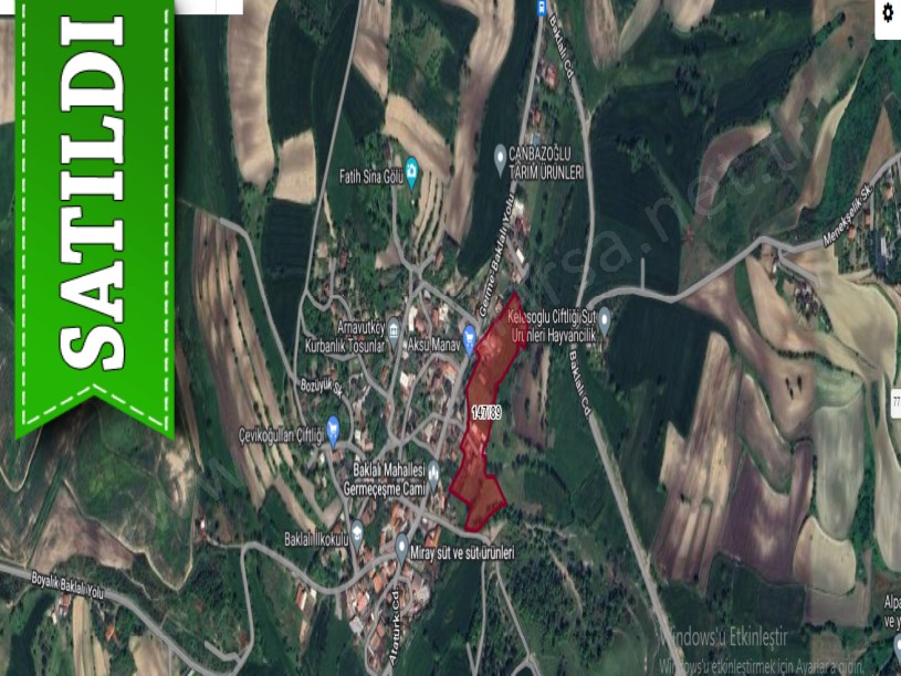 Arnavutköy Baklalıda Satılık Arsa , 1,753 M2 Merkezde Evlerin Yakını Yolu Var