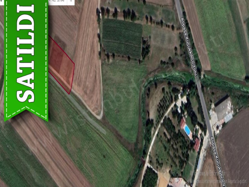 Silivri Seymende Satılık Arsa , 749 M2 Resmi Yola Cephe Çevrili 
