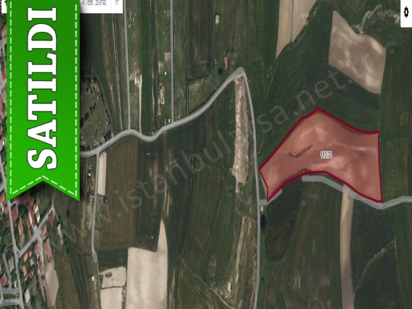 Arnavutköy Hacımaşlıda Satılık Arsa , 500 M2 Yolu Var Çaplı 