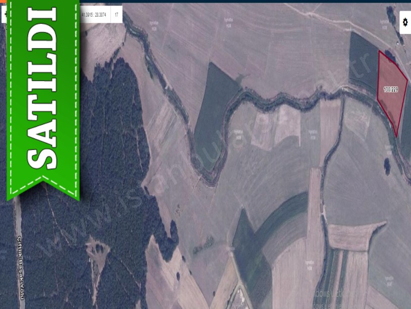 Çatalca Karacaköyde Satılık Arsa , 6,747 M2 Yolu Var Hisseli