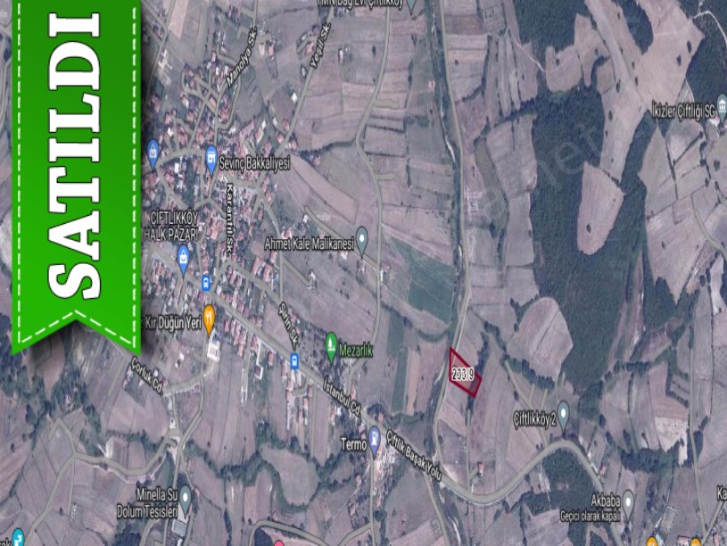 Çatalca Çiftlikköyde Satılık Arsa , 621 M2 Evlerin Yakını Yolu Var