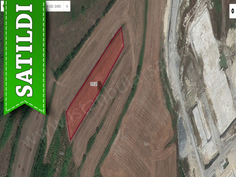 Arnavutköy Baklalıda Satılık Arsa , 1,080 M2 Hisseli Evlerin Yakını 