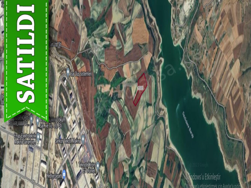 Arnavutköy Sazlıbosnada Satılık Arsa , 1,340 M2 Hisseli Yolu Var 