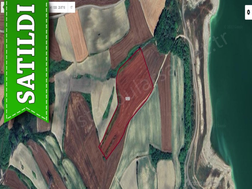 Arnavutköy Sazlıbosnada Satılık Arsa , 1,340 M2 Hisseli Yolu Var 
