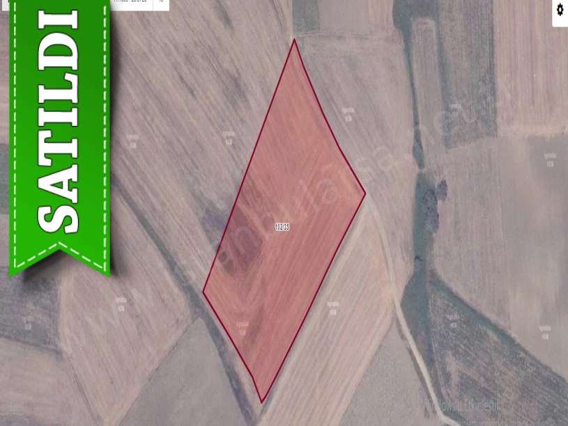 Çatalca Elbasanda Satılık Arsa , 350 m2 Çaplı Yolu Var