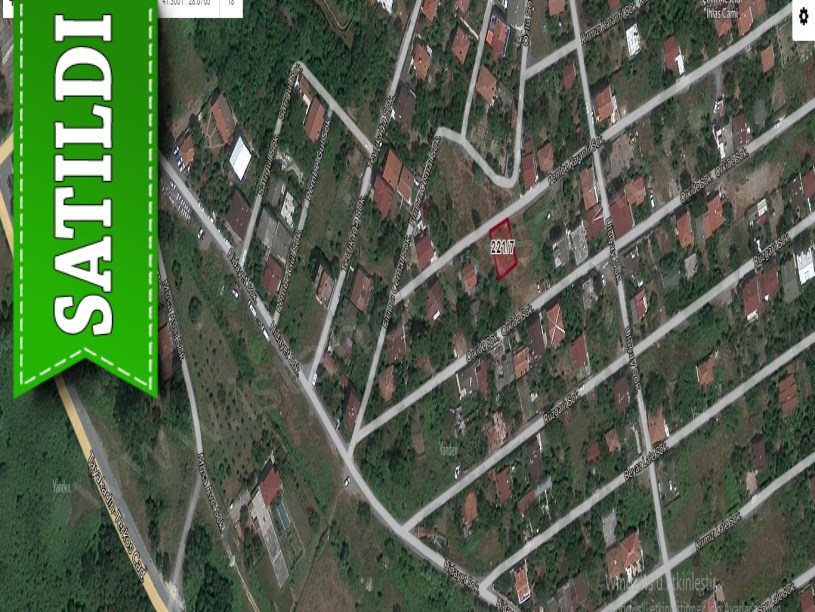 Arnavutköy Yeniköyde Satılık Arsa , 252 M2 Müstakil Arsa Merkezde