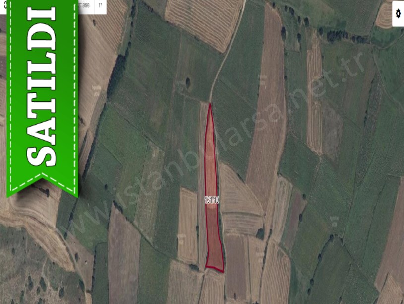 Kırklareli Vize Çakıllı Köyünde Satılık Arsa , 400 m2 Çaplı Yolu Var