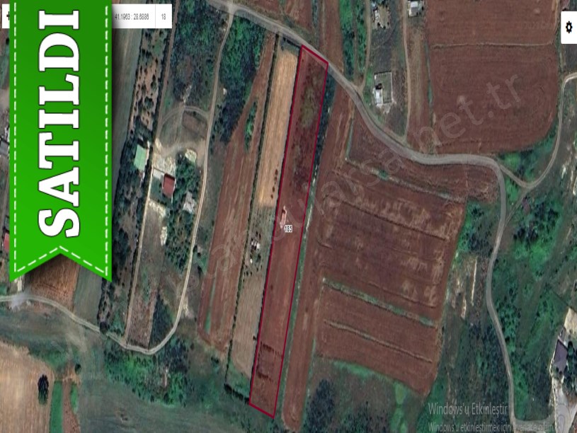 Arnavutköy Haraççıda Satılık Arsa , 281 M2 Evlerin Yakını Yolu Var