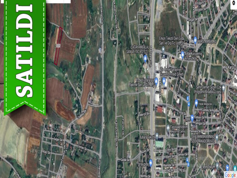 Arnavutköy Haraççıda Satılık Arsa , 281 M2 Evlerin Yakını Yolu Var