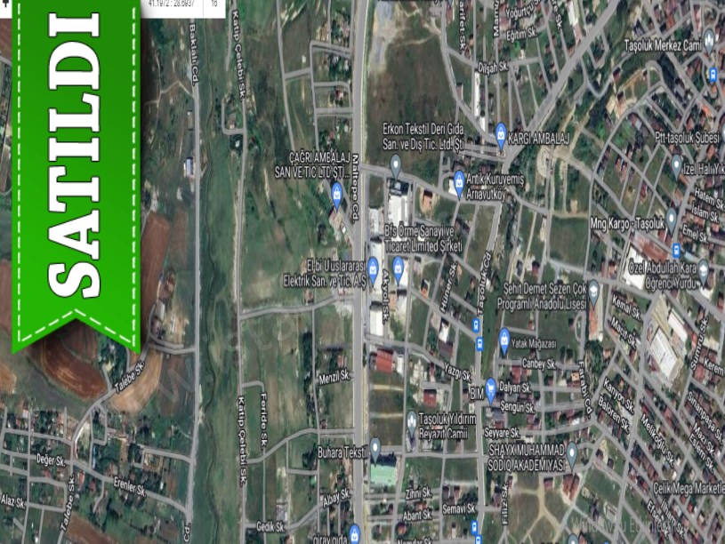Arnavutköy Haraççıda Satılık Arsa , 281 M2 Evlerin Yakını Yolu Var